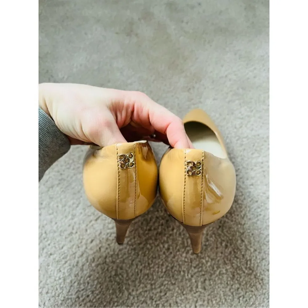 Coach Nude Pumps sz 10‎